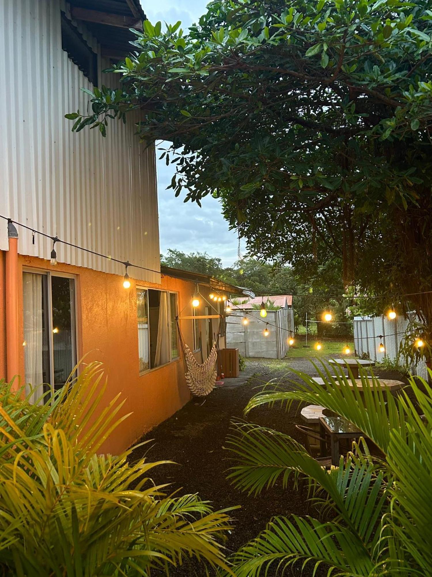 Alpha Arenal Hostel La Fortuna Εξωτερικό φωτογραφία